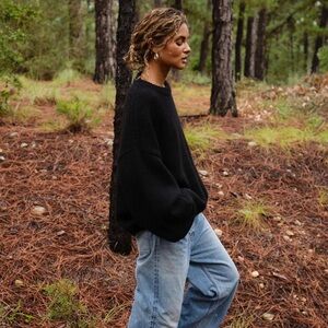 MAMÈNE Boyfriend Sweater